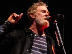 Músico Glen Hansard morre em acidente de mota. Tinha 56 anos